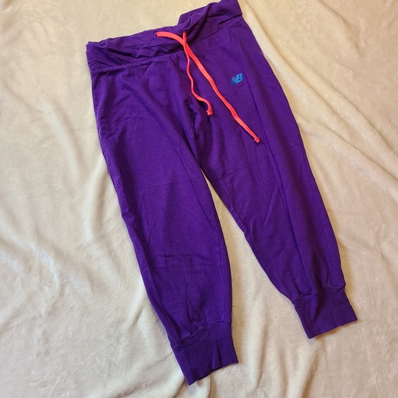 New Balance Crop Sweatpants Purple Womens Small Y2K style - Picture 8 of 9